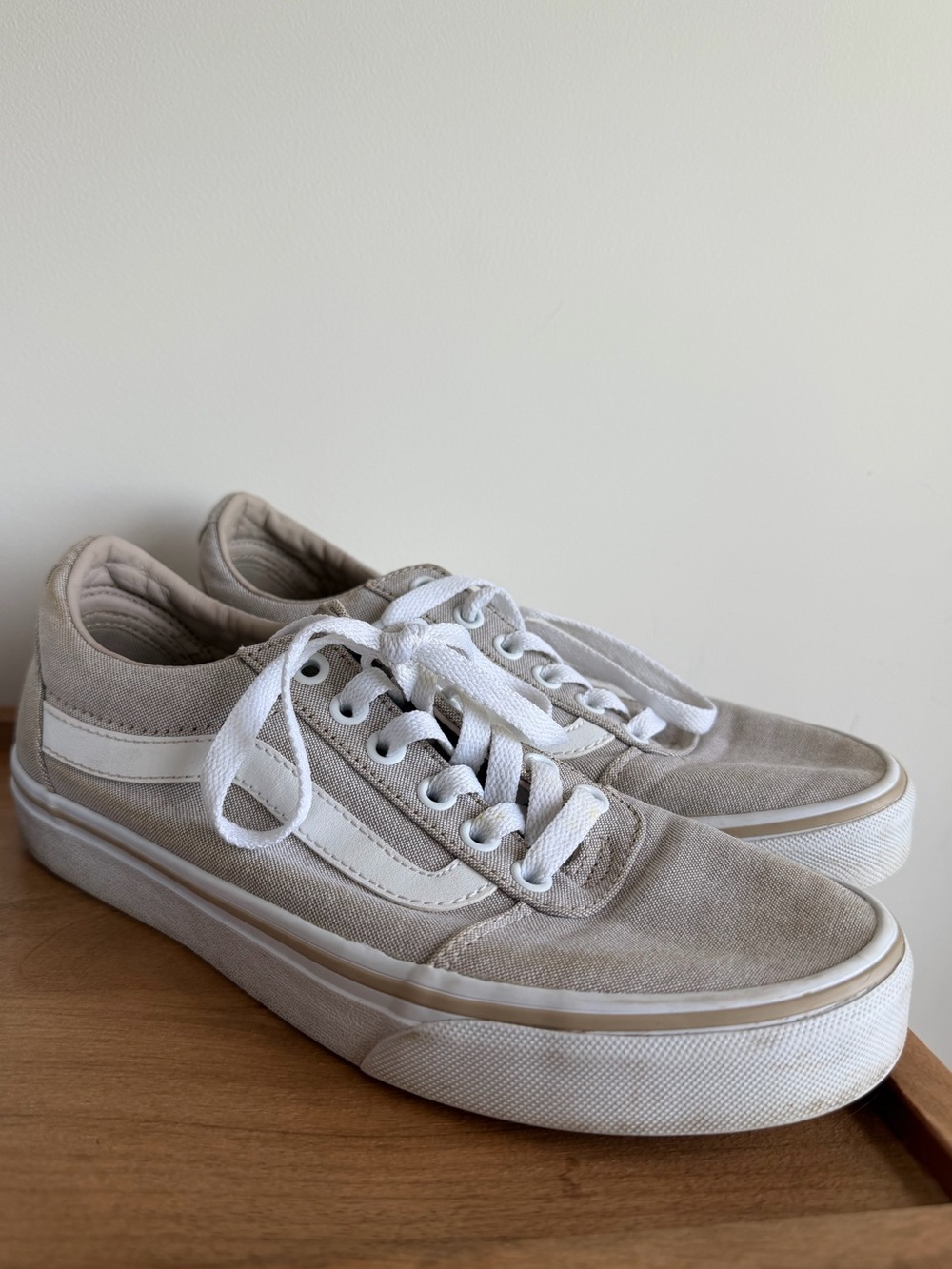 Beige Vans Old Skool